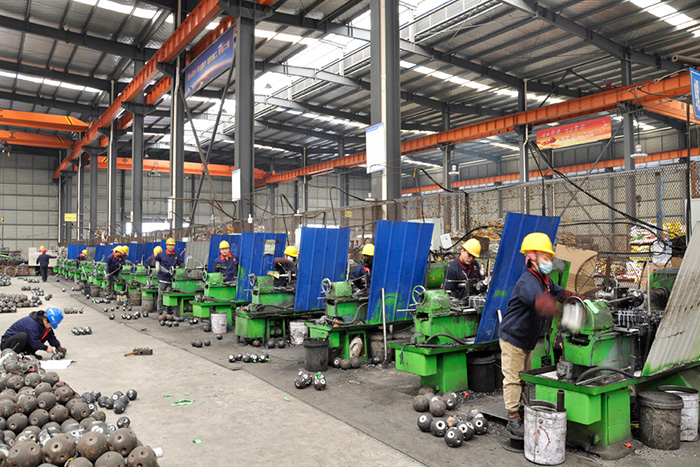 兖州网架锥头车间